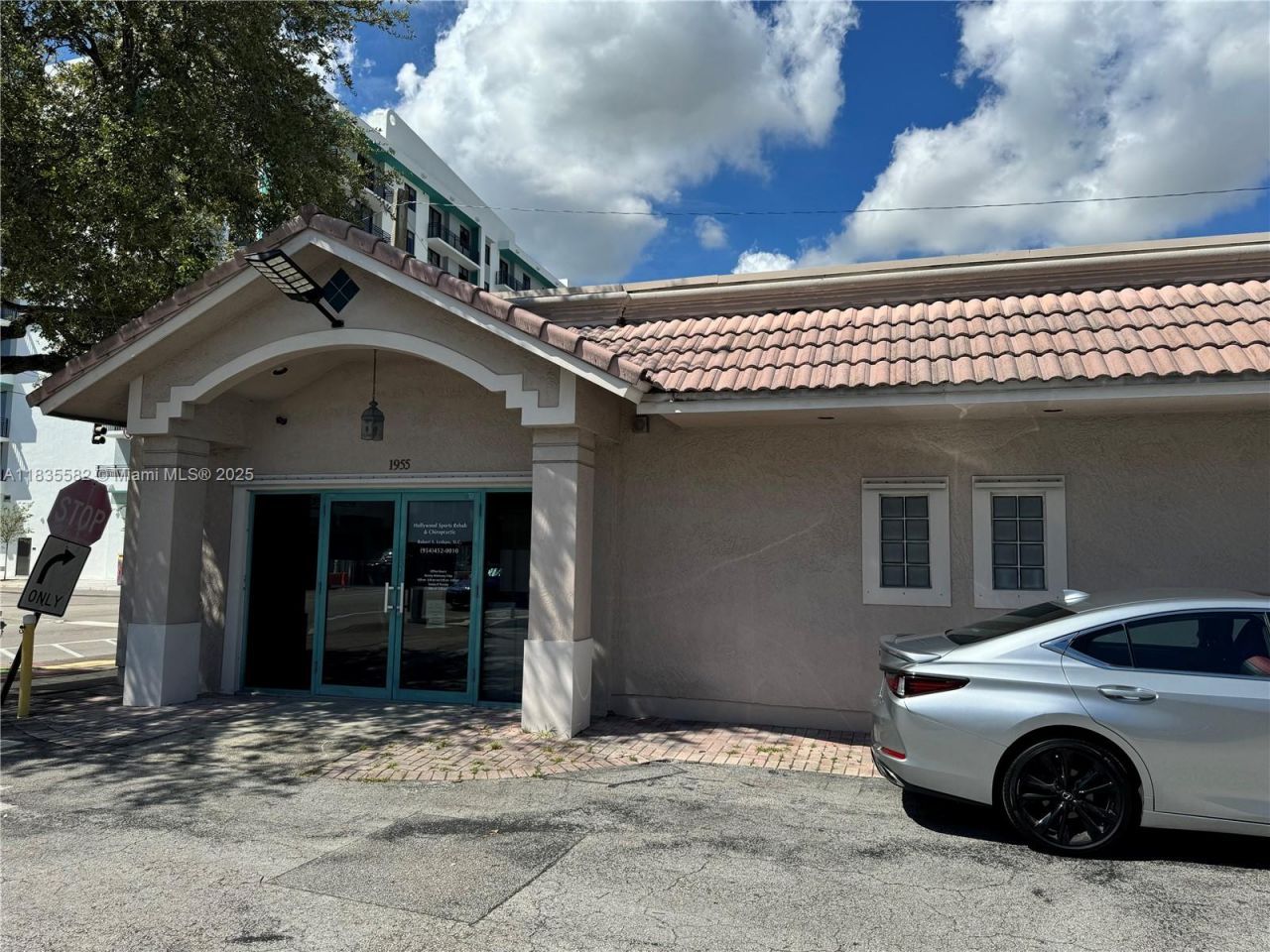 1955 Tyler St, Hollywood, FL 33020 Photo