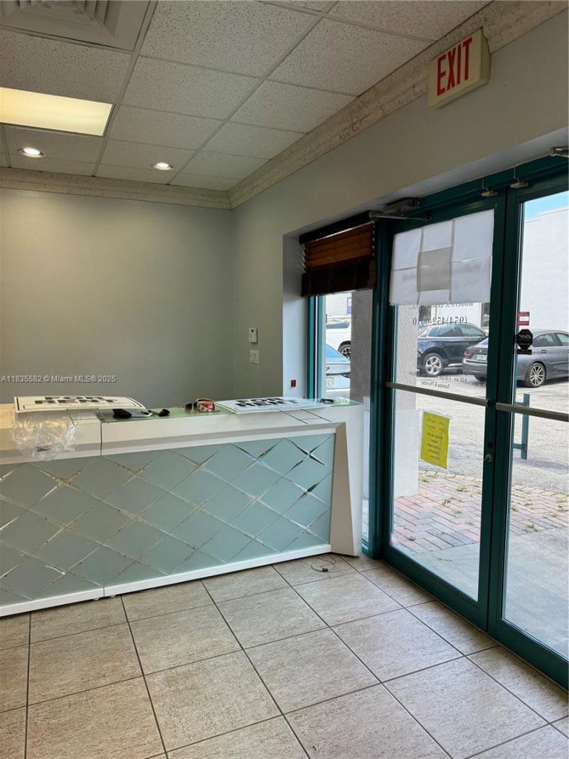 1955 Tyler St, Hollywood, FL 33020 Photo