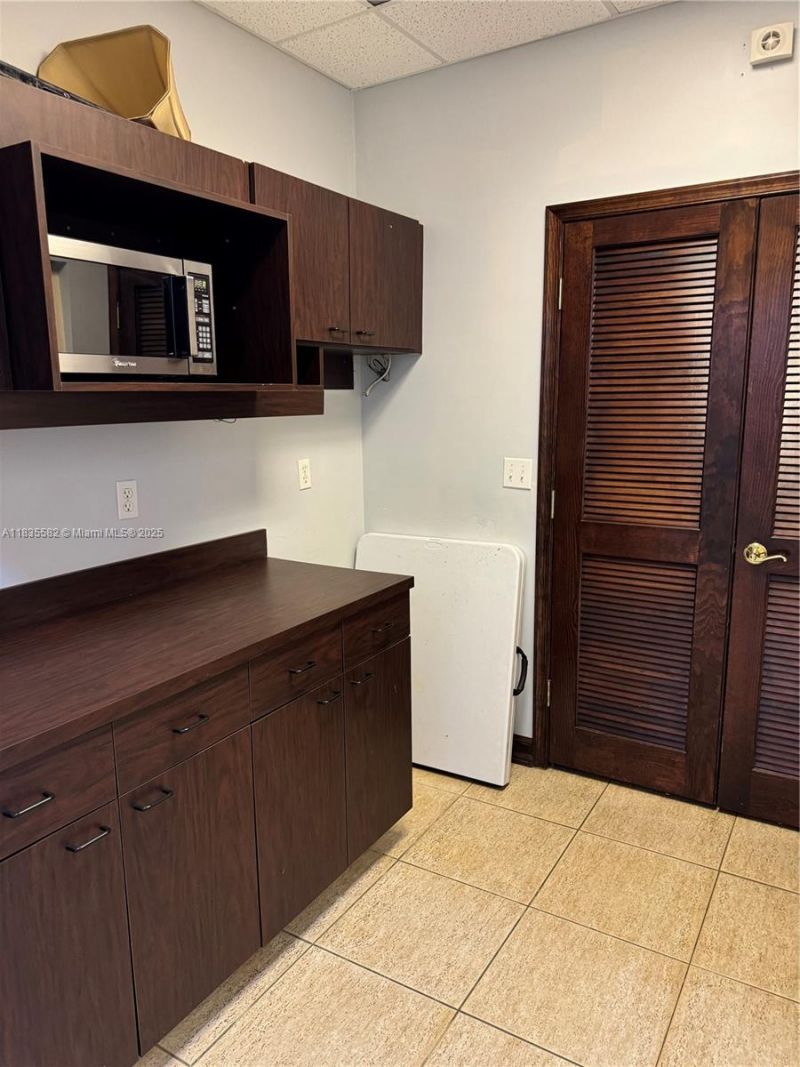 1955 Tyler St, Hollywood, FL 33020 Photo