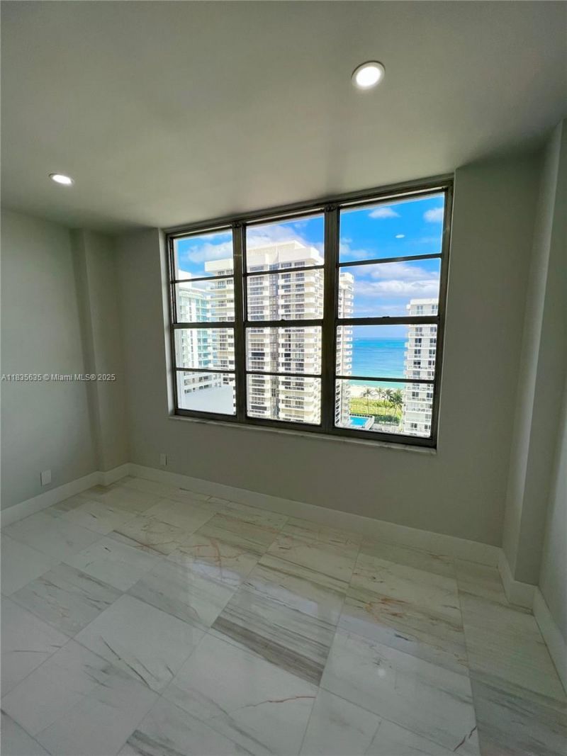 5700 Collins Ave, Unit 16B, Miami Beach, FL 33140 Photo