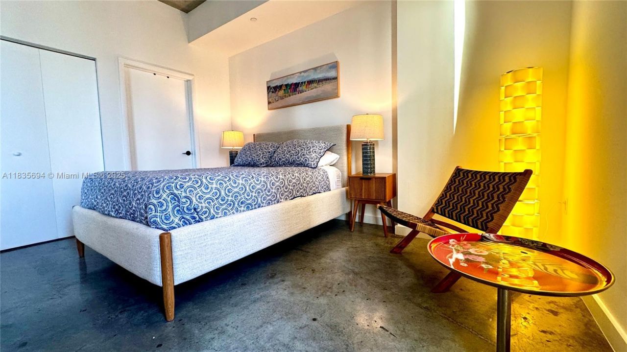 151 SE 1st St, Unit 2205, Miami, FL 33131 Photo