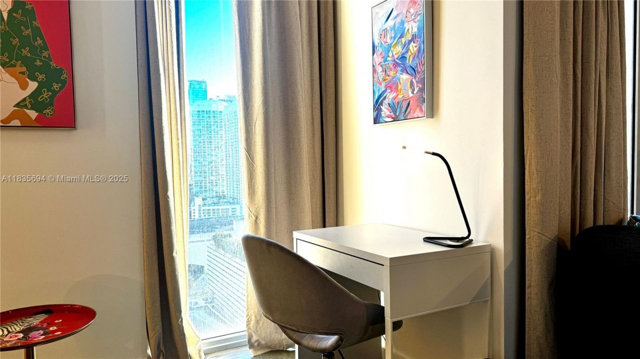 151 SE 1st St, Unit 2205, Miami, FL 33131 Photo