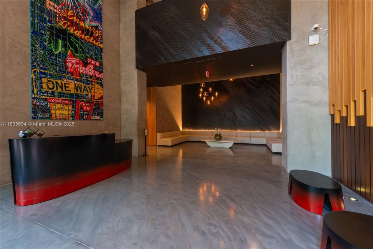 151 SE 1st St, Unit 2205, Miami, FL 33131 Photo