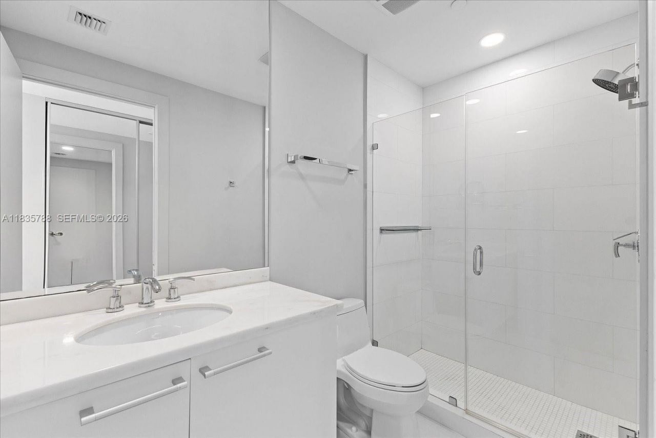 4100 Island Blvd, Unit 701, Aventura, FL 33160 Photo