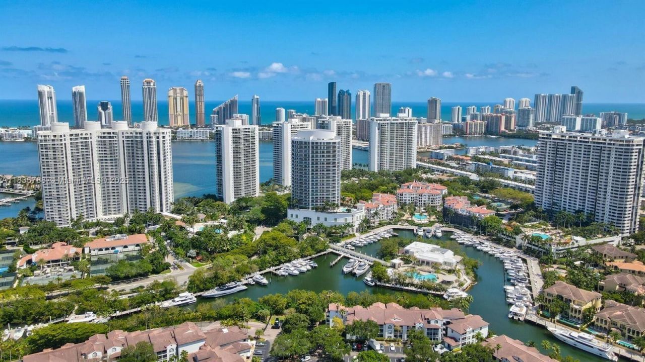 4100 Island Blvd, Unit 701, Aventura, FL 33160 Photo