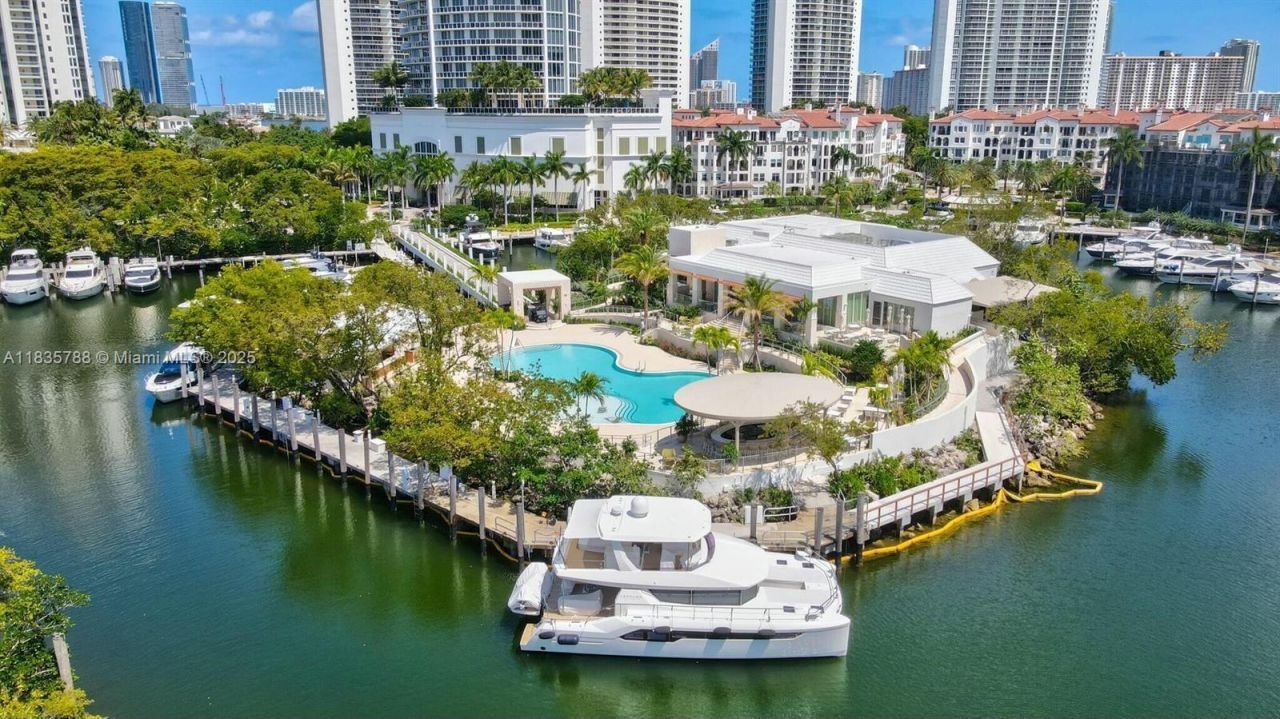 4100 Island Blvd, Unit 701, Aventura, FL 33160 Photo