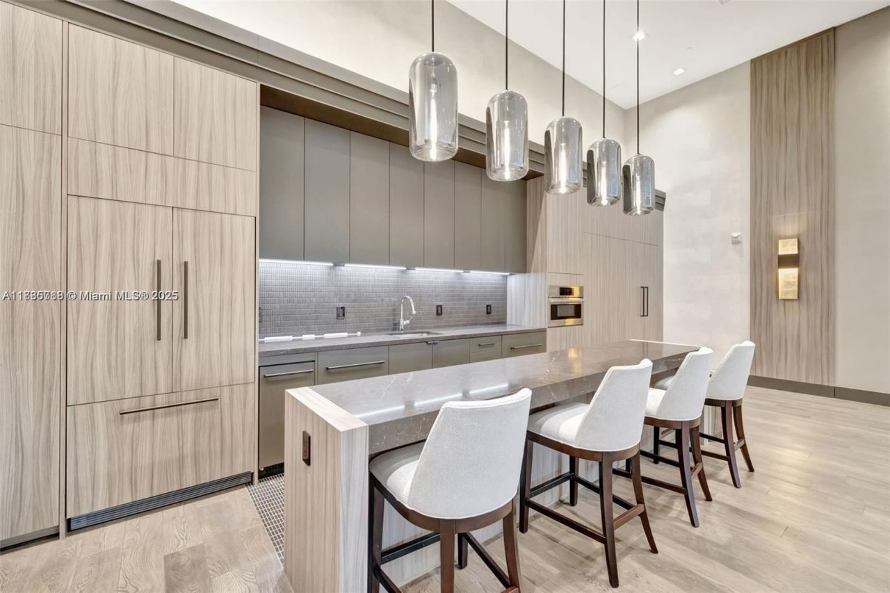 4100 Island Blvd, Unit 701, Aventura, FL 33160 Photo