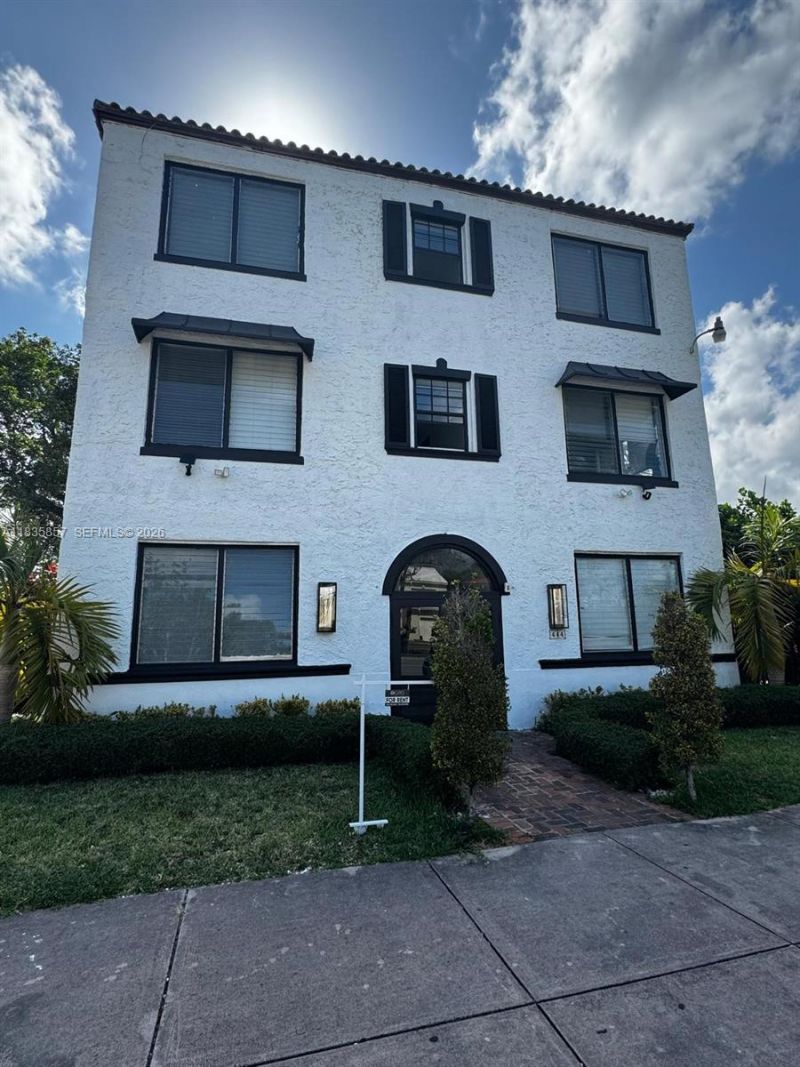 444 Ponce De Leon Blvd, Unit 7, Coral Gables, FL 33134 Photo