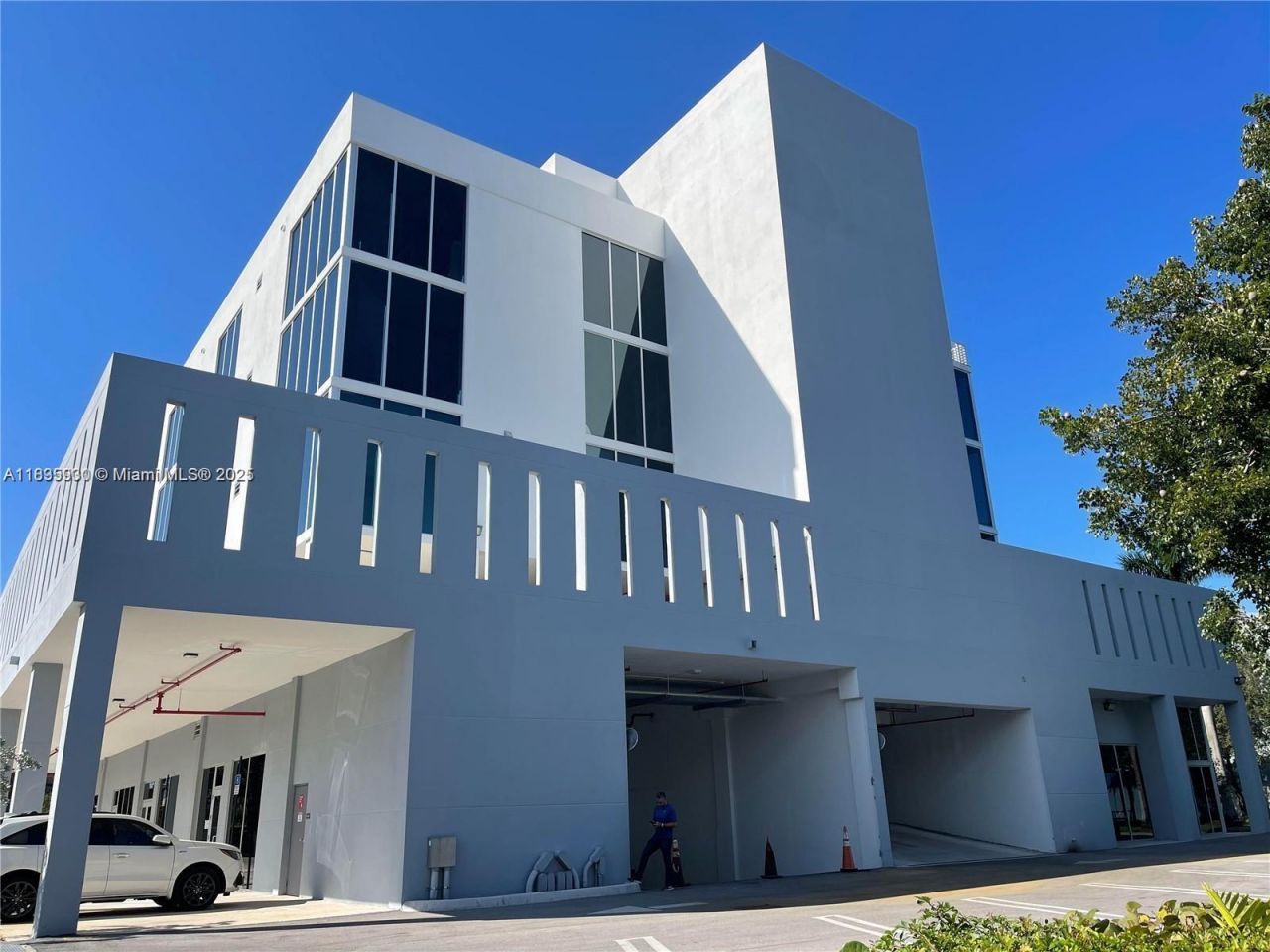 10450 NW 33rd St, Unit 101-102, Doral, FL 33172 Photo