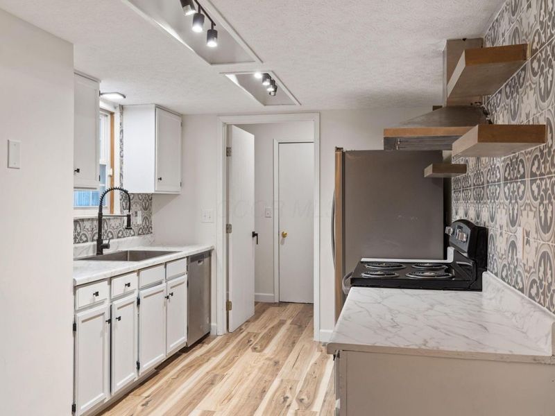 5556 Parkshire Drive, Columbus, OH 43229 Photo 17