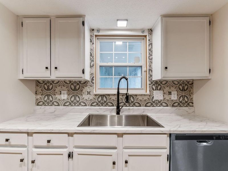 5556 Parkshire Drive, Columbus, OH 43229 Photo 19