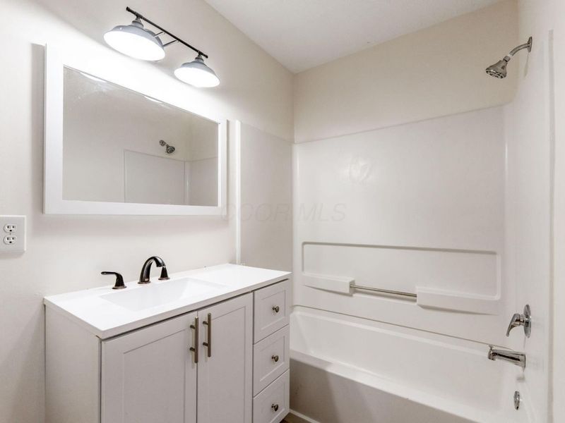 5556 Parkshire Drive, Columbus, OH 43229 Photo 37