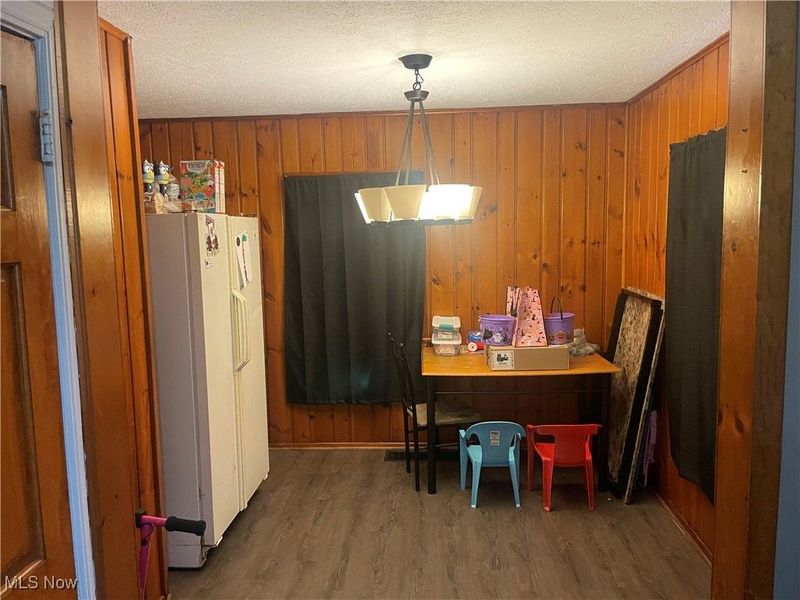 429 Gobel Avenue NE, Canton, OH 44704 Photo 8
