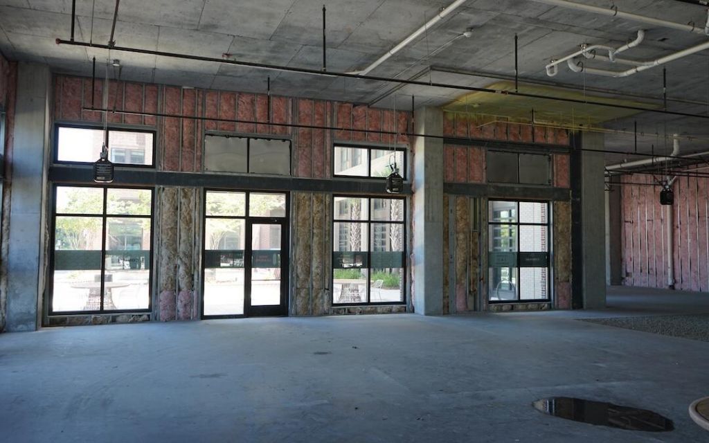 1310 Meeting Street Photo 4