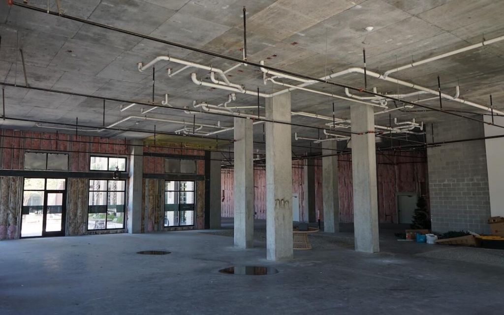 1310 Meeting Street Photo 5