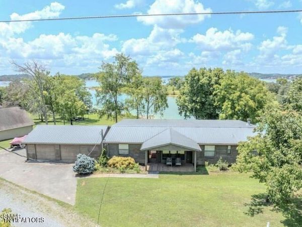 1369 Paradise Lane, Dandridge, TN 37725