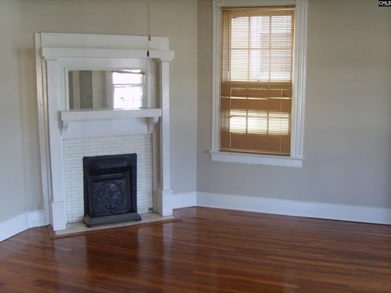 101 Shuler Street Photo 8