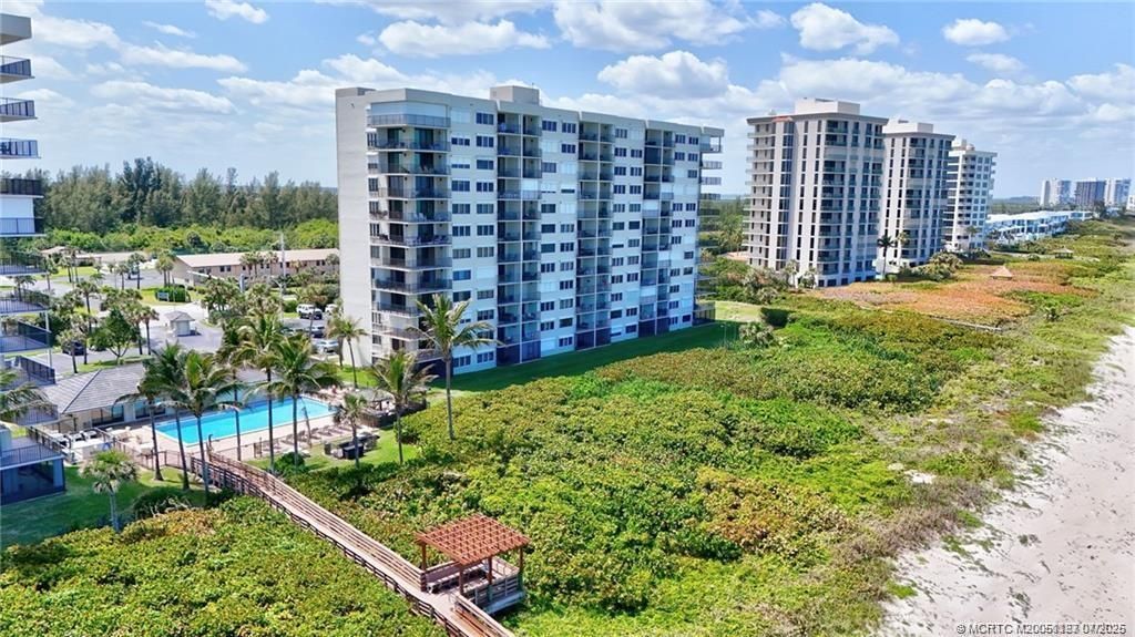 4250 N Highway A1a, Unit 302, Fort Pierce, FL 34949 Photo