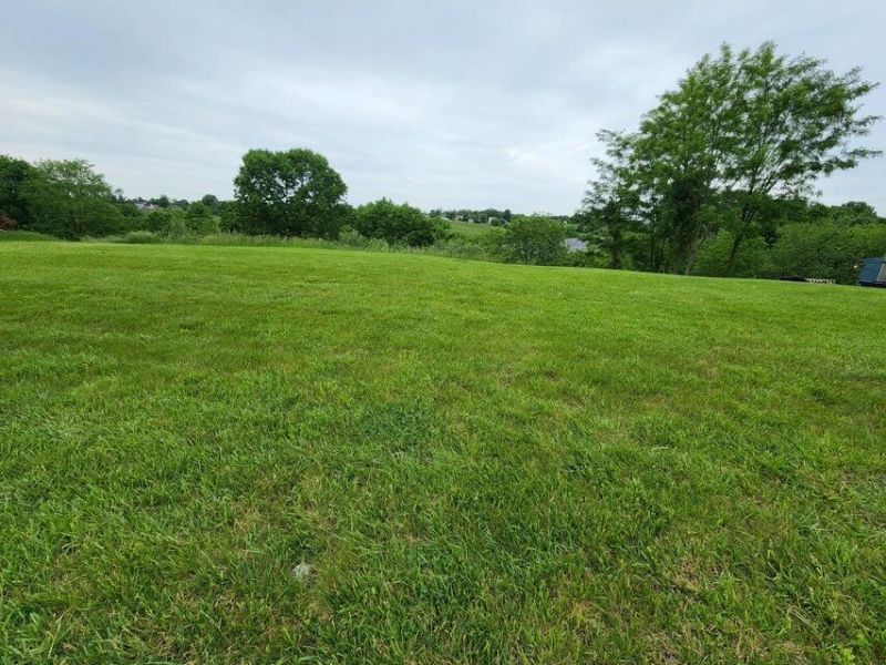 305 Eagle Ridge Drive, Dry Ridge, KY 41035 Photo 2