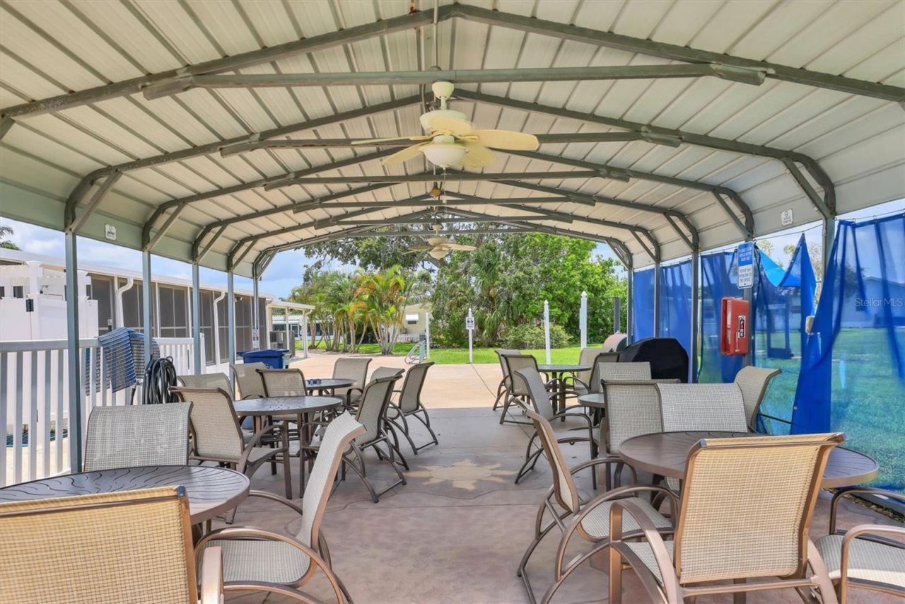 5316 53rd Avenue E, Unit F7, Bradenton, FL 34203 Photo