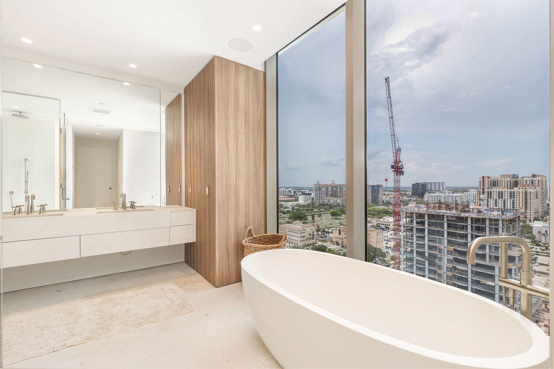 200 Arkona Court, Unit 2101, West Palm Beach, FL 33401 Photo