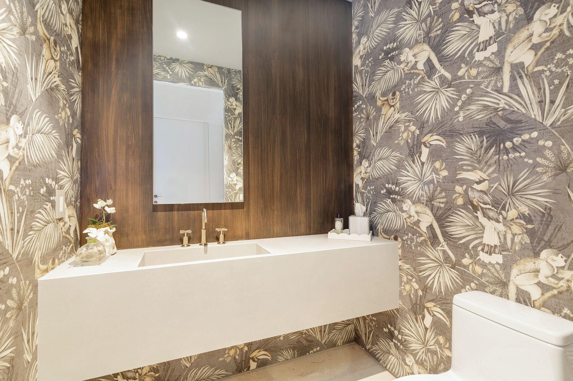 200 Arkona Court, Unit 2101, West Palm Beach, FL 33401 Photo