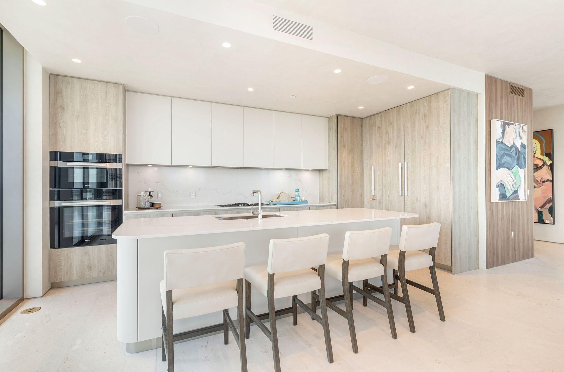 200 Arkona Court, Unit 2101, West Palm Beach, FL 33401 Photo