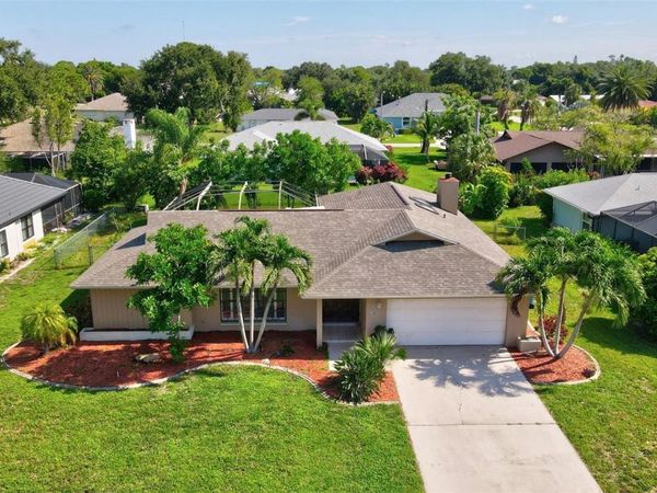 2113 LOCHMOOR CIRCLE, NORTH FORT MYERS, FL 33903