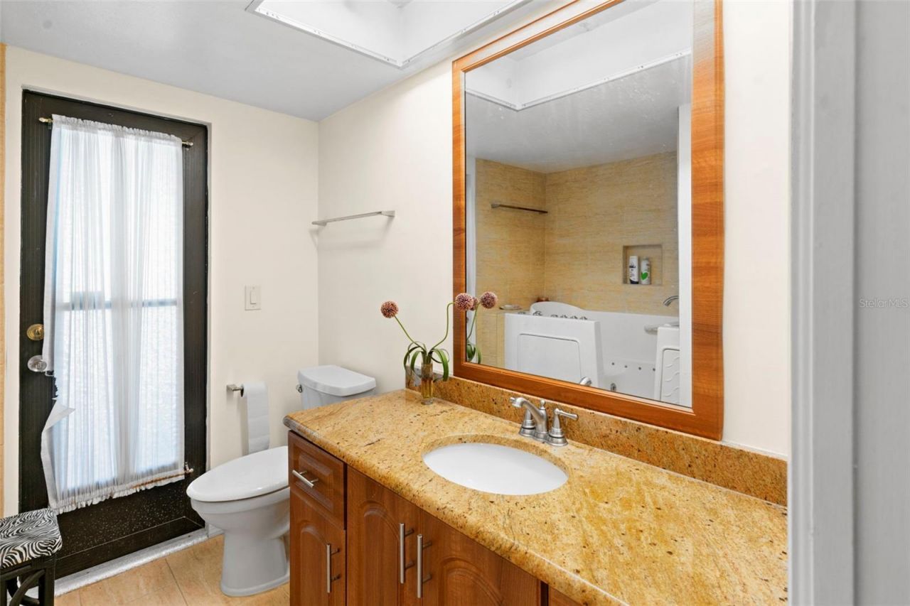 2113 Lochmoor Circle, North Fort Myers, FL 33903 Photo