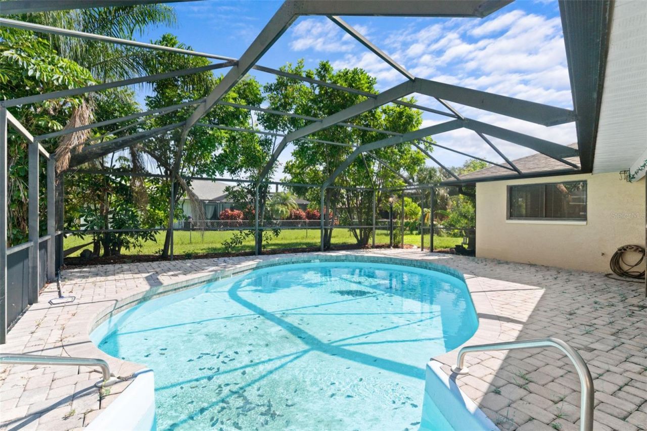 2113 Lochmoor Circle, North Fort Myers, FL 33903 Photo