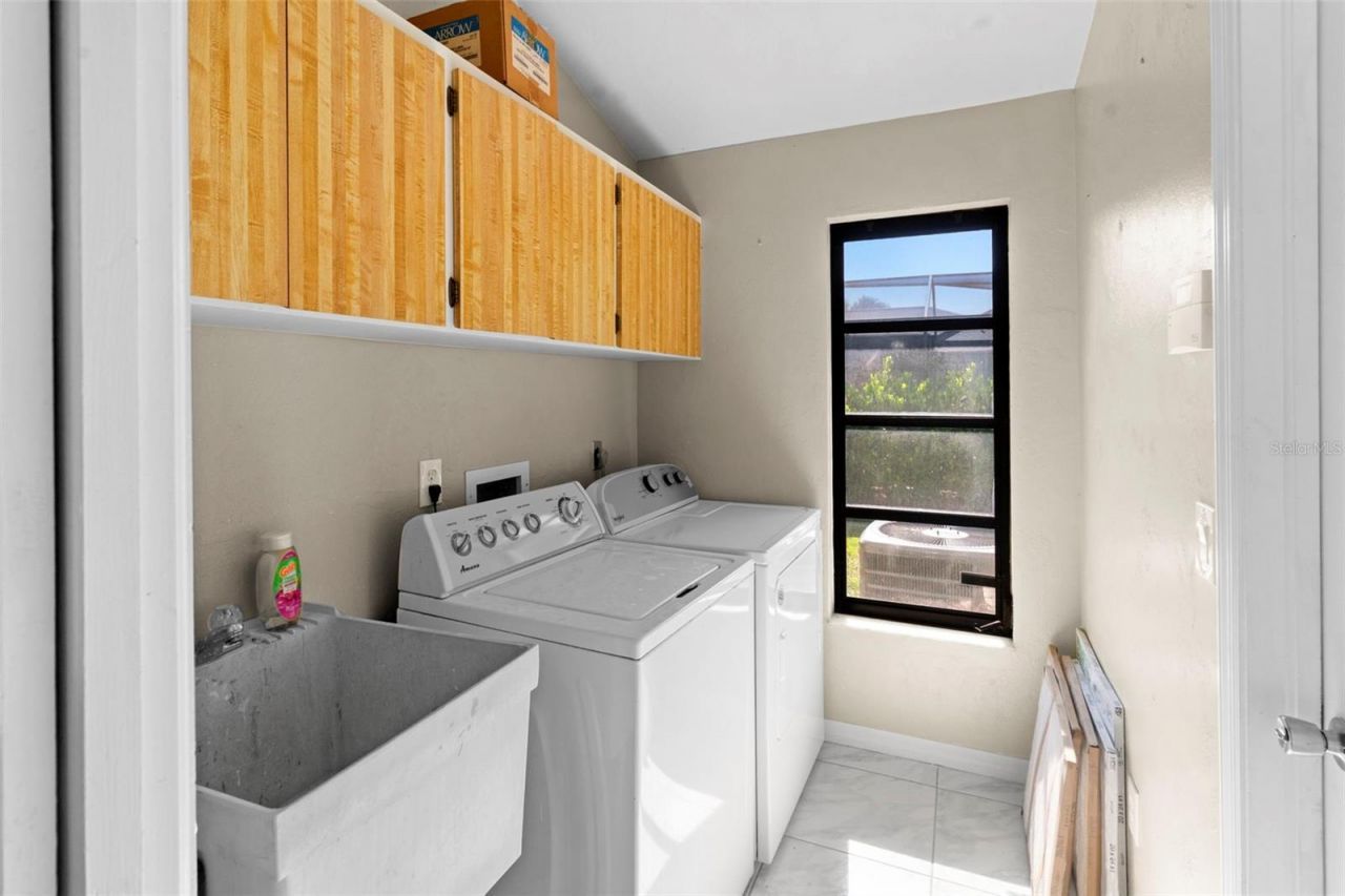 2113 Lochmoor Circle, North Fort Myers, FL 33903 Photo