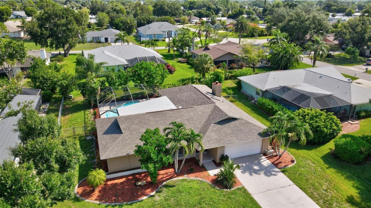 2113 Lochmoor Circle, North Fort Myers, FL 33903 Photo