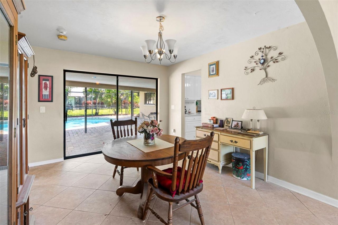 2113 Lochmoor Circle, North Fort Myers, FL 33903 Photo