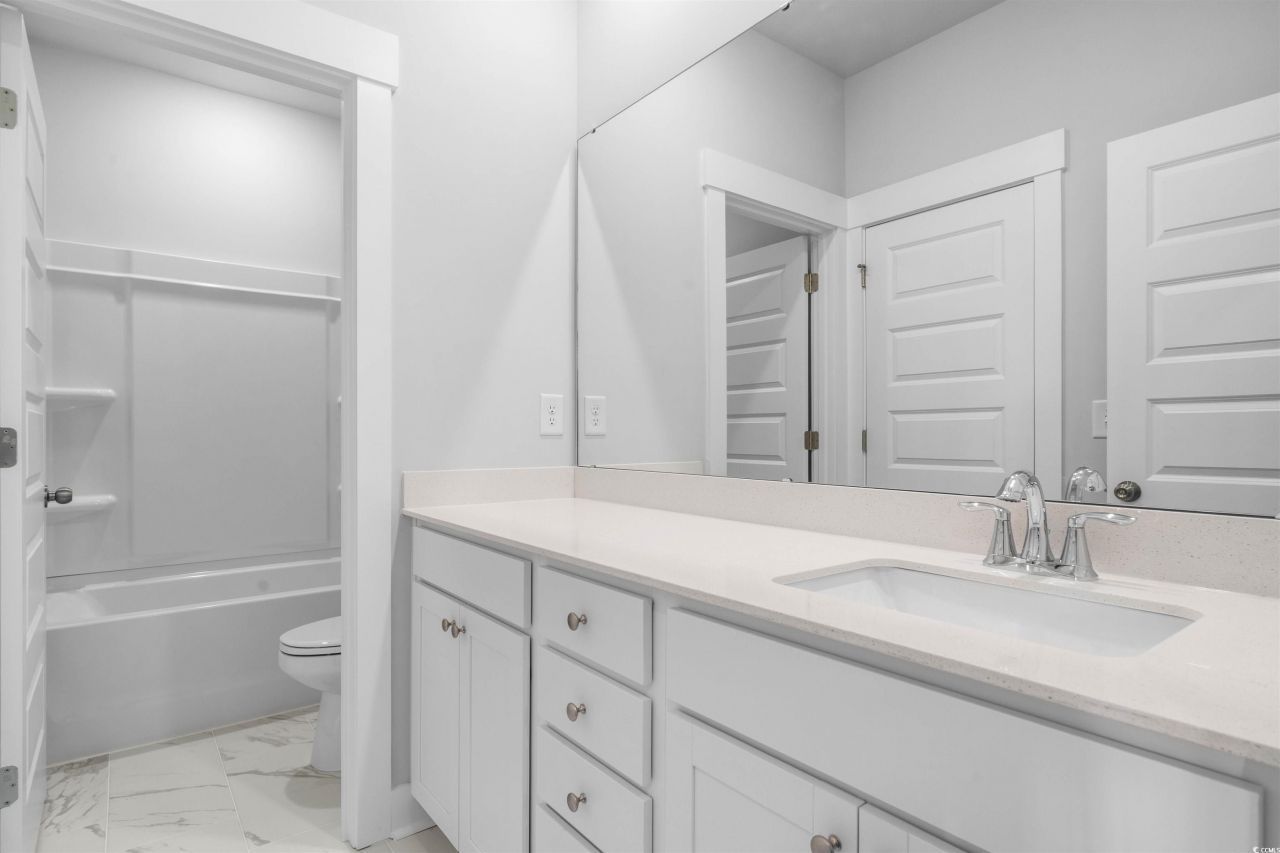 220 Atlantic Breeze St. Photo 5