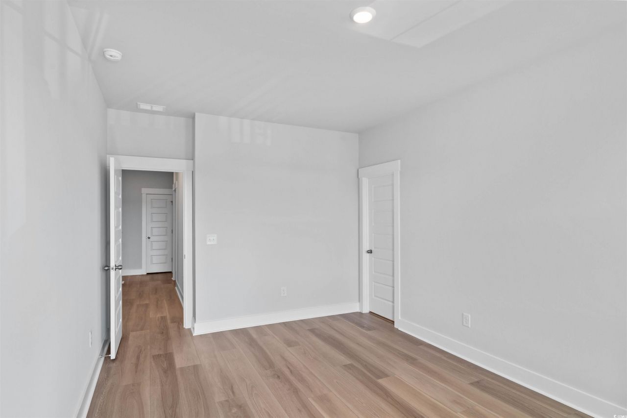 220 Atlantic Breeze St. Photo 7