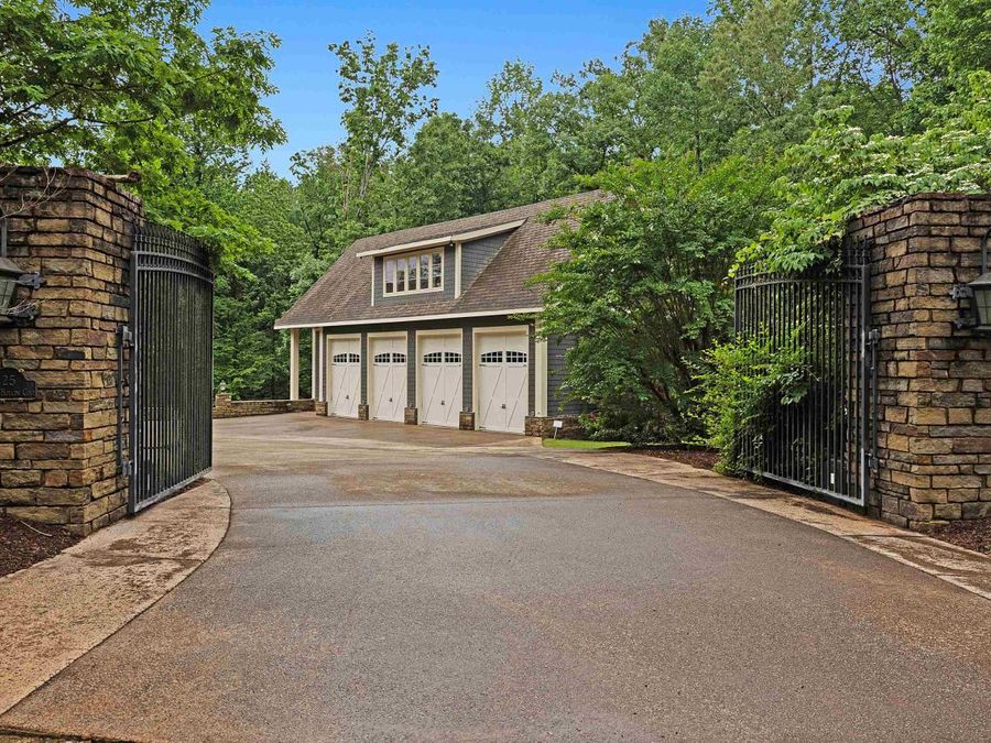 Property Image 38