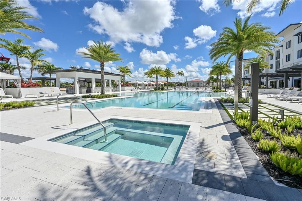 1111 Central Avenue, Unit 303, Naples, FL 34102 Photo