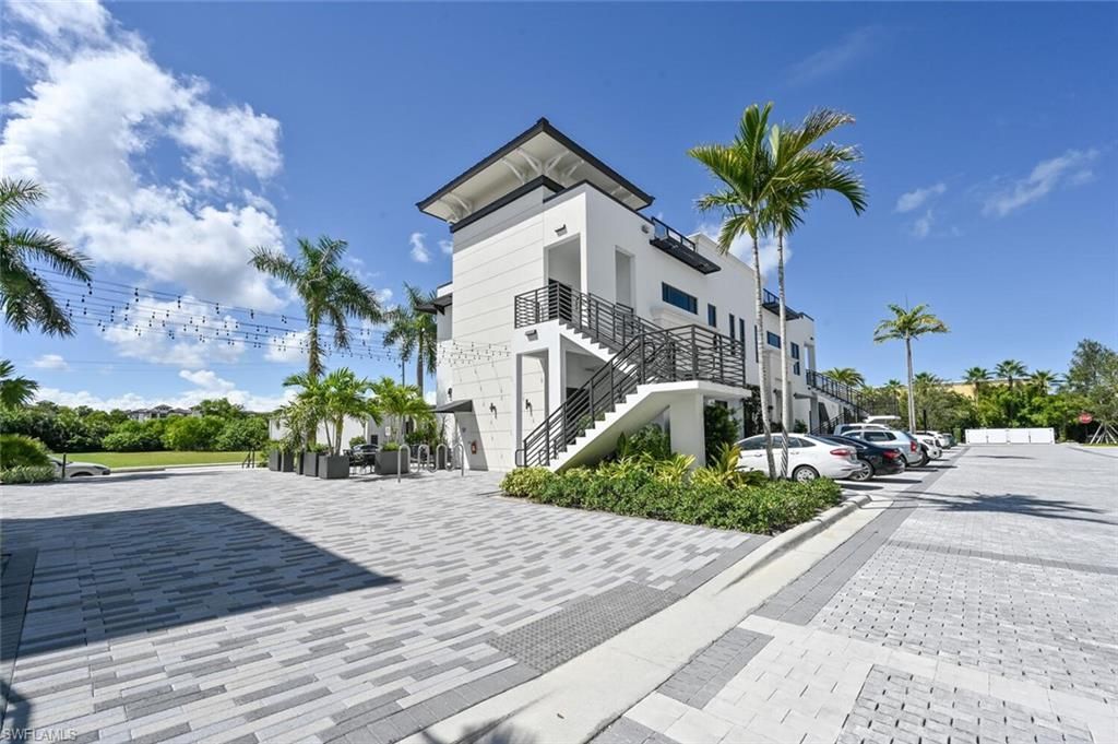 1111 Central Avenue, Unit 303, Naples, FL 34102 Photo