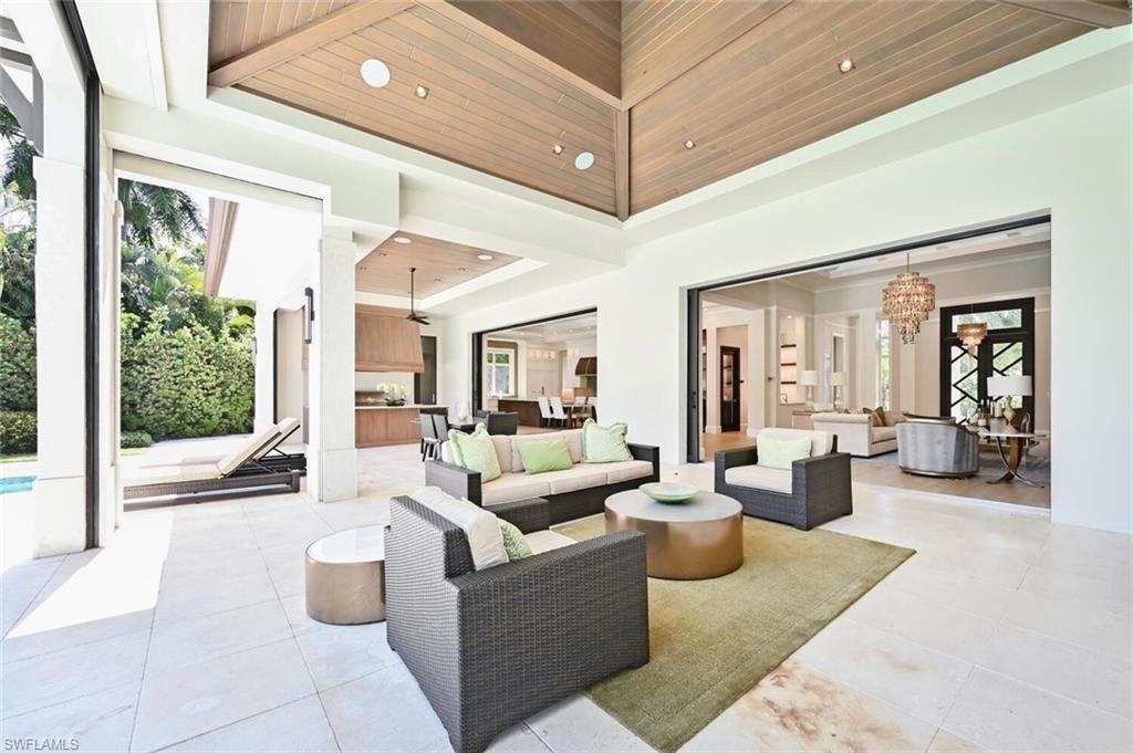 727 Buttonbush Ln, Naples, FL 34108 Photo