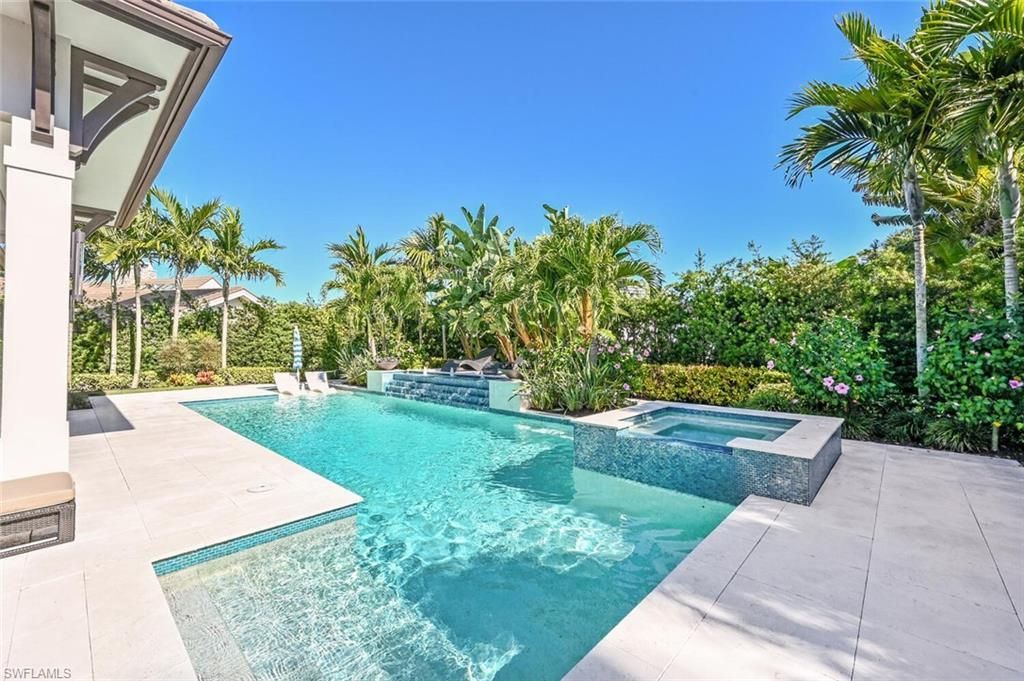 727 Buttonbush Ln, Naples, FL 34108 Photo