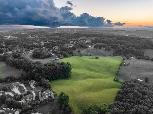 1120 Old Boones Creek Road, Jonesborough, TN 37659