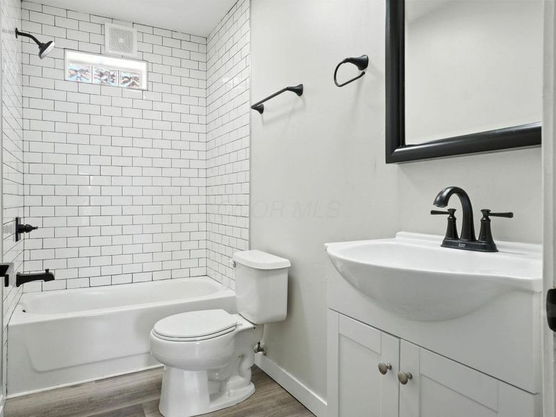 538 W Town Street, Columbus, OH 43215 Photo 12