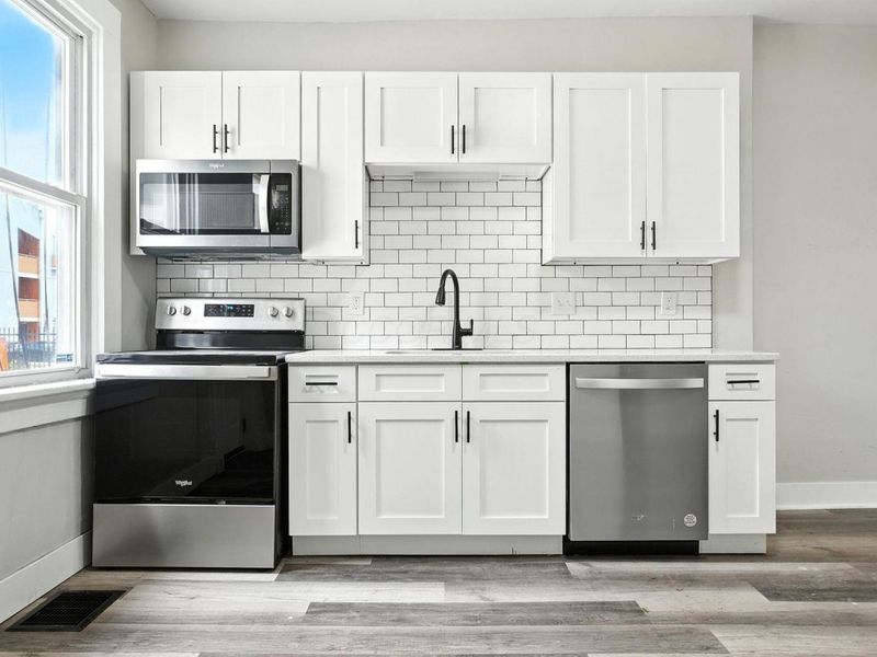 538 W Town Street, Columbus, OH 43215 Photo 6