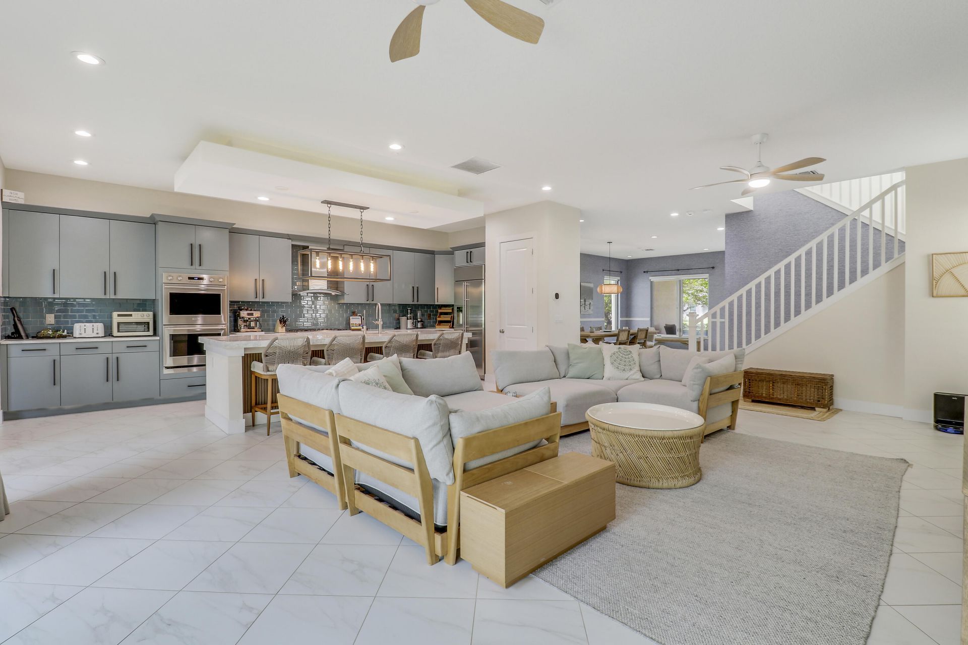 5021 Grandiflora Road, Palm Beach Gardens, FL 33418 Photo