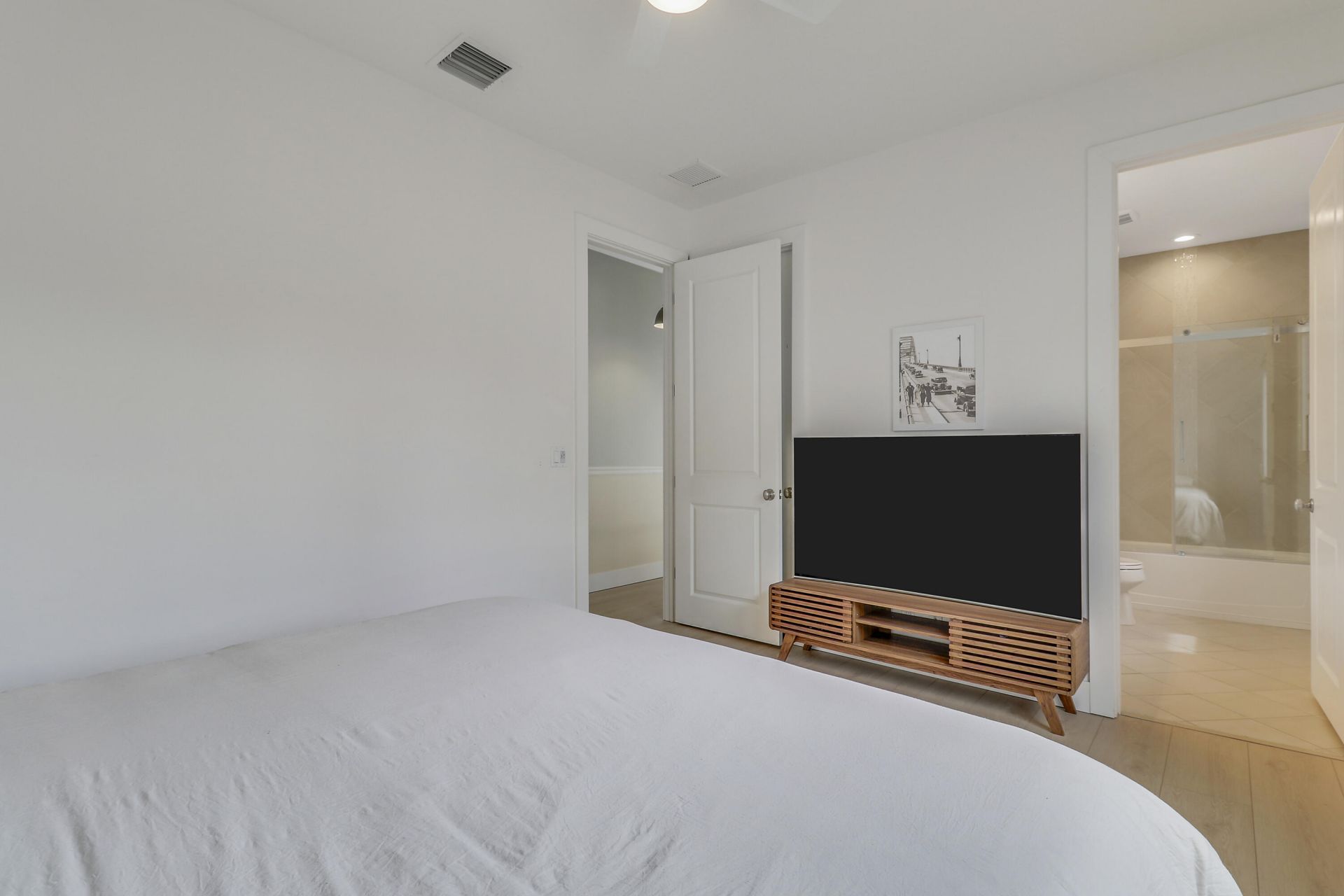 5021 Grandiflora Road, Palm Beach Gardens, FL 33418 Photo