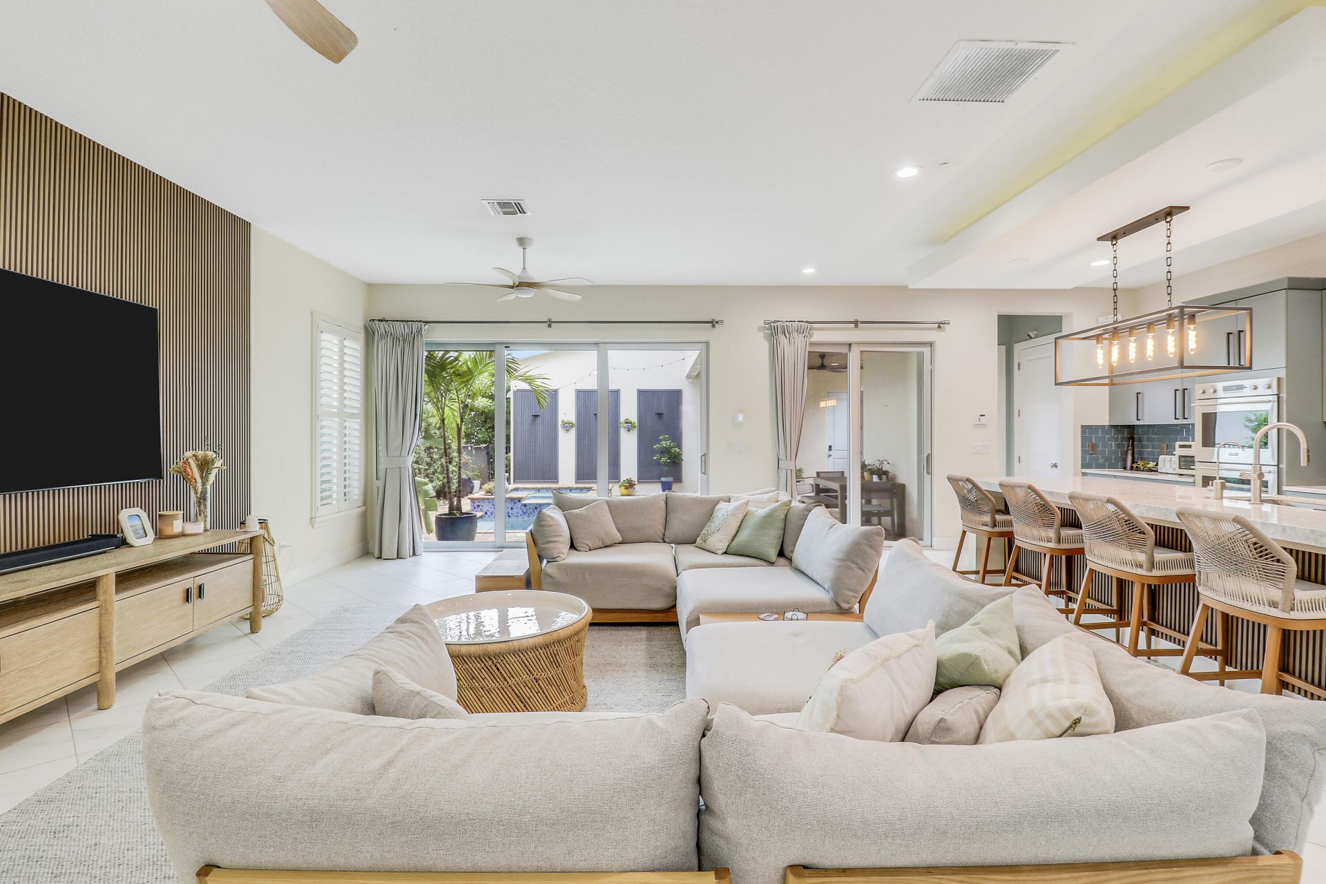 5021 Grandiflora Road, Palm Beach Gardens, FL 33418 Photo