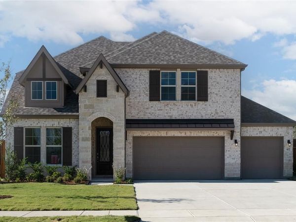 402 Heritage Hill Drive, Forney, TX 75126