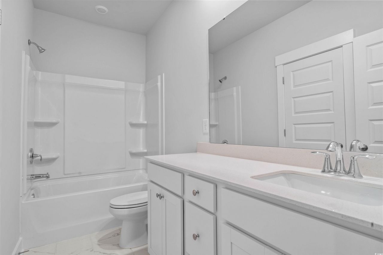 221 Atlantic Breeze St. Photo 10