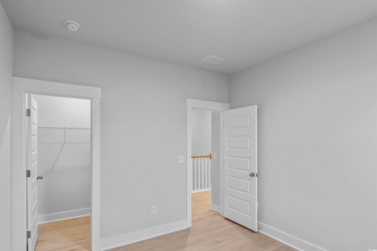 221 Atlantic Breeze St. Photo 15