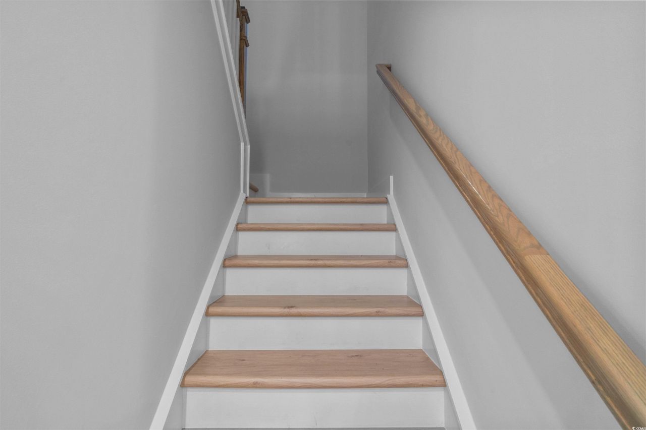 221 Atlantic Breeze St. Photo 35